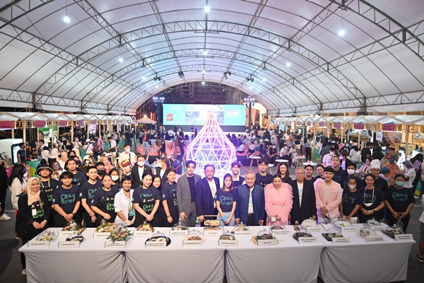  รัฐบาล ชวนชิม “เมนูอาหารอนาคต” ฝีมือคนไทย ครีเอทขึ้นใหม่ต้อนรับผู้นำ 21 เขตเศรษฐกิจ  ในโครงการ APEC Future Food for Sustainability