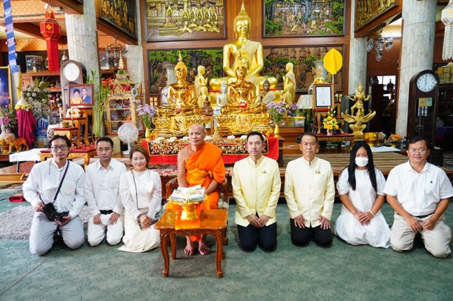 วธ. สานสัมพันธ์แห่งศรัทธา ร่วมมอบพระพุทธรูปองค์ปฐมฤกษ์ “หลวงพ่อพุ่ม วัดยายร่ม” ถวายวัดทั่วประเทศศรีลังกา